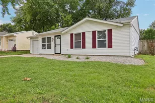 18 Lone Elk Ln, Saint Peters, MO 63376 - Photo 3