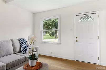1355 Fairmount Court, Saint Louis, MO 63139 - Photo 5