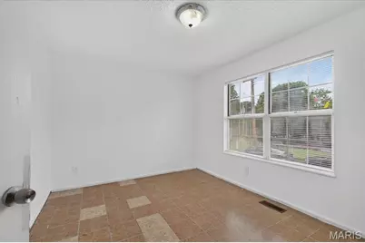 5229 Lakewood Avenue, Saint Louis, MO 63123 - Photo 19