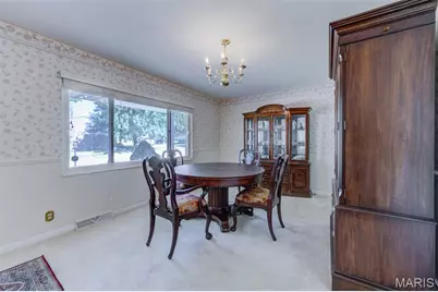 4808 Towne South Road, Saint Louis, MO 63128 - Photo 7