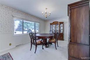 4808 Towne South Rd, Saint Louis, MO 63128 - Photo 7