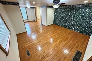 303 W Church St, Palmyra, MO 63461 - Photo 9