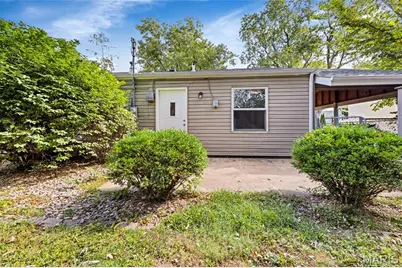 12157 Parkwood Place, Maryland Heights, MO 63043 - Photo 41
