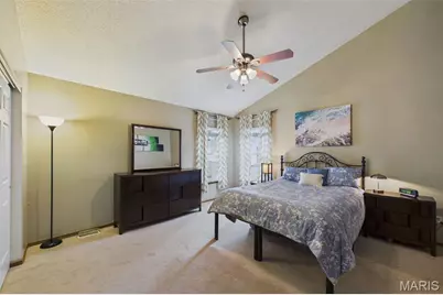2931 Plum Leaf Circle, Saint Peters, MO 63303 - Photo 7