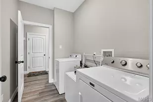 183 Redmond Pines Dr, Wentzville, MO 63385 - Photo 25