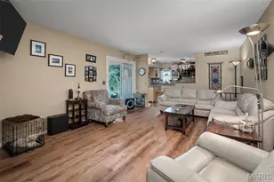 5535 Seagrave Ct, Saint Louis, MO 63129 - Photo 7