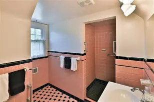 7932 Lafon Pl, University City, MO 63130 - Photo 15