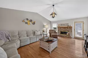 1630 Sundowner Dr, Saint Charles, MO 63303 - Photo 7