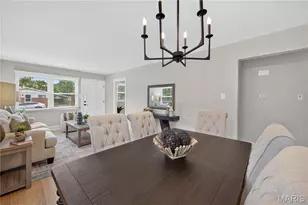 908 Des Peres Dr, Saint Louis, MO 63131 - Photo 9