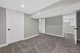 908 Des Peres Dr, Saint Louis, MO 63131 - Photo 27