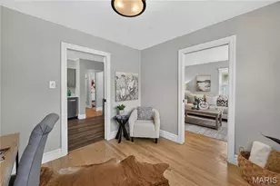 908 Des Peres Dr, Saint Louis, MO 63131 - Photo 17