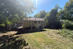 309 Midlothian Rd, Saint Louis, MO 63137 - Photo 13