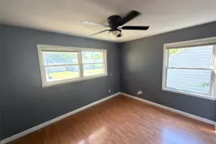 309 Midlothian Rd, Saint Louis, MO 63137 - Photo 7