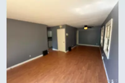309 Midlothian Road, Saint Louis, MO 63137 - Photo 3