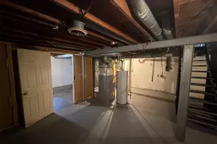 309 Midlothian Rd, Saint Louis, MO 63137 - Photo 11