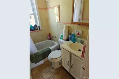 2 Saint Martha Court, Florissant, MO 63031 - Photo 5