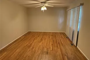 1005 Preakness Ln, Florissant, MO 63033 - Photo 5