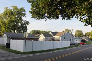 1457 Wachtel Dr, Saint Louis, MO 63125 - Photo 25