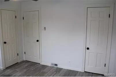 1457 Wachtel Drive, Saint Louis, MO 63125 - Photo 9