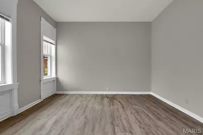 1301 Shenandoah Avenue, Saint Louis, MO 63104 - Photo 3