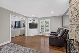 2 Woodoaks Trail, Ladue, MO 63124 - Photo 17