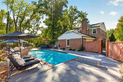 2 Woodoaks Trail, Ladue, MO 63124 - Photo 57