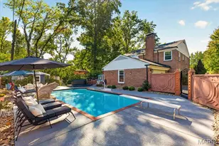2 Woodoaks Trail, Ladue, MO 63124 - Photo 57