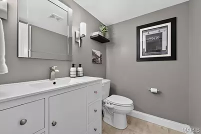 2 Woodoaks Trail, Ladue, MO 63124 - Photo 27