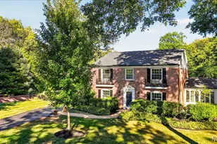 2 Woodoaks Trail, Ladue, MO 63124 - Photo 9
