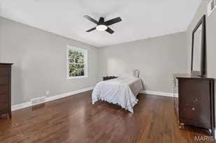 2 Woodoaks Trail, Ladue, MO 63124 - Photo 41