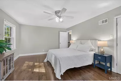 2 Woodoaks Trail, Ladue, MO 63124 - Photo 37