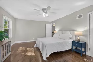 2 Woodoaks Trail, Ladue, MO 63124 - Photo 37