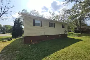 505 Edward St, Farmington, MO 63640 - Photo 3