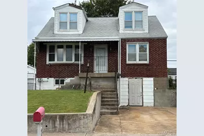9439 Ridge Avenue, Saint Louis, MO 63114 - Photo 1
