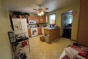 9439 Ridge Ave, Saint Louis, MO 63114 - Photo 5