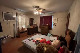 9439 Ridge Ave, Saint Louis, MO 63114 - Photo 11