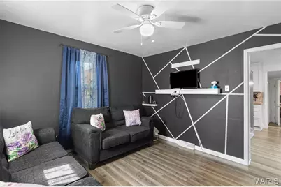 9329 Latrobe Avenue, Saint Louis, MO 63114 - Photo 3