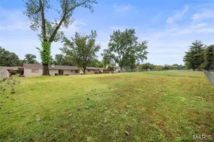 1365 Twin Trails Ct, Fenton, MO 63026 - Photo 41