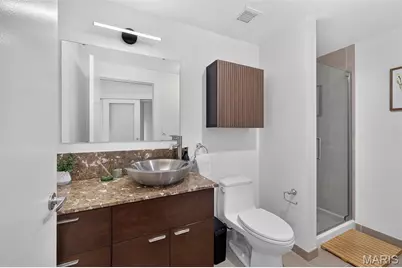 915 Olive Street #1404, Saint Louis, MO 63101 - Photo 29
