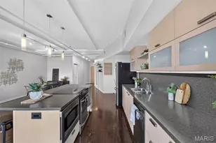 915 Olive St, Saint Louis, MO 63101 - Photo 19