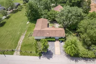 5340 Studer Ln, Saint Louis, MO 63128 - Photo 33
