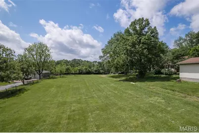 5340 Studer Lane, Saint Louis, MO 63128 - Photo 39