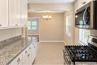 2725 59th Street, Saint Louis, MO 63139 - Photo 9