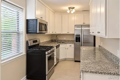 2725 59th Street, Saint Louis, MO 63139 - Photo 7