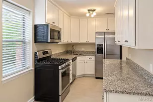 2725 59th St, Saint Louis, MO 63139 - Photo 7