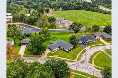 1018 Van Dyke Drive, Manchester, MO 63011 - Photo 11