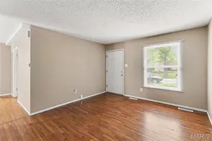 12995 Verwood Dr, Florissant, MO 63033 - Photo 5