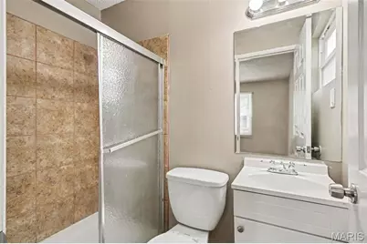 12995 Verwood Drive, Florissant, MO 63033 - Photo 9