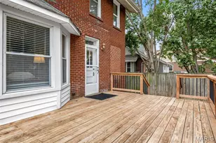 7405 Zephyr Pl, Maplewood, MO 63143 - Photo 29