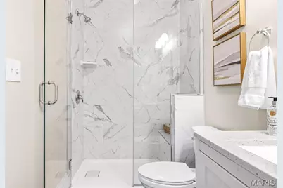 7405 Zephyr Place, Maplewood, MO 63143 - Photo 21